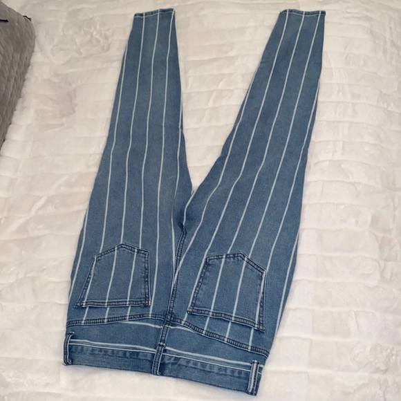 $30 for 4 Pairs of Full Length, Skinny Jeans - All: LIKE NEW - Picture 4 of 14